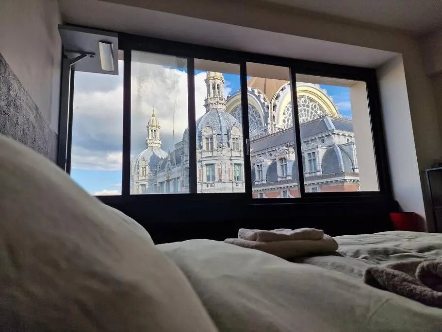 Stunning View + Japan Design Bed @ Central Station Antwerpen 0*,